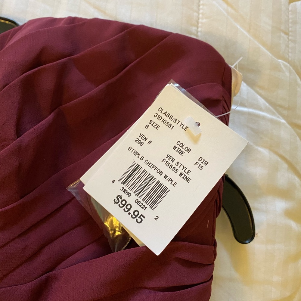 David’s bridal dress long, strapless NWT